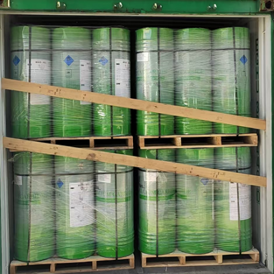 Calcium Carbide loading with 1 Layer per Pallet in 20 GP container